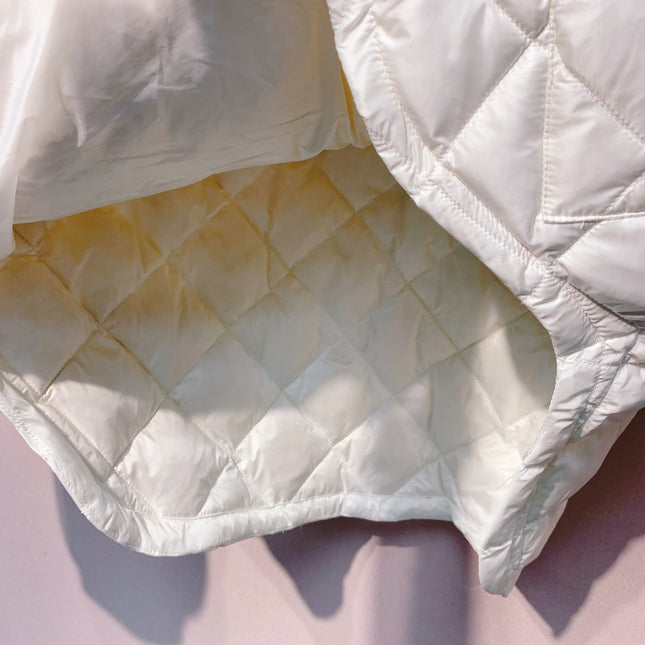 MONCLER 25S JACKET IN WHITE 040