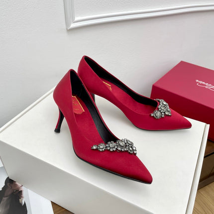 EFFLORESCENCE PUMPS IN RED GLITTER FABRIC