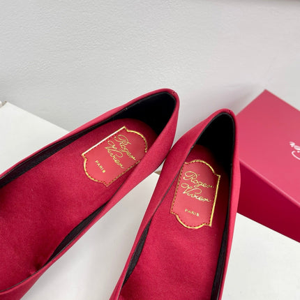 EFFLORESCENCE PUMPS IN RED GLITTER FABRIC