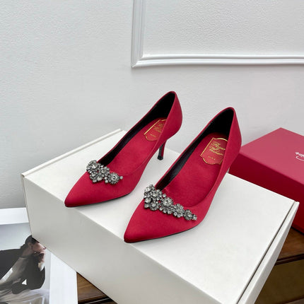EFFLORESCENCE PUMPS IN RED GLITTER FABRIC