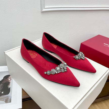 EFFLORESCENCE BALLERINAS IN RED GLITTER FABRIC