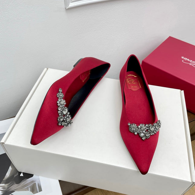 EFFLORESCENCE BALLERINAS IN RED GLITTER FABRIC