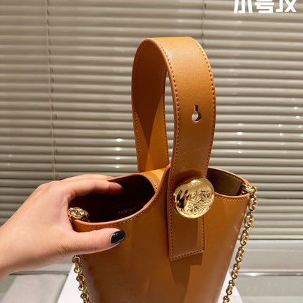 LOE MINI 19 PEBBLE BUCKET IN OAK MELLOW CALFSKIN