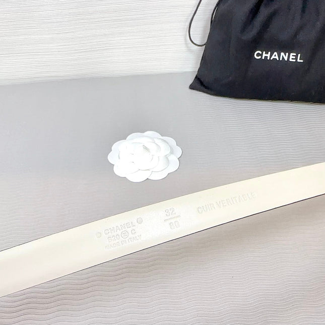 CC BELT 20 MM IN BEIGE CREAM SMOOTH CALFSKIN GOLD HARDWARE ATTACH RHINSTONE