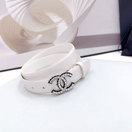 CC 30MM BELT IN WHITE CALFSKIN METAL HARDWARE
