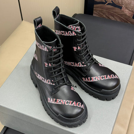 CHUNKY BOOTS IN BLACK SMOOTH CALFSKIN RED LOGO PRINT