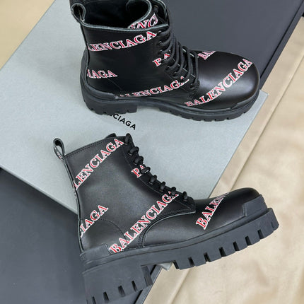 CHUNKY BOOTS IN BLACK SMOOTH CALFSKIN RED LOGO PRINT