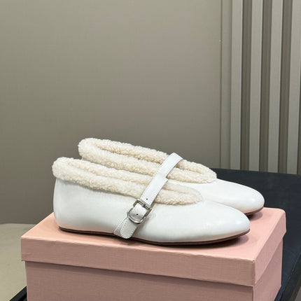ALAIA 25S MARY JANE SHEARLING FLATS IN WHITE CALFSKIN