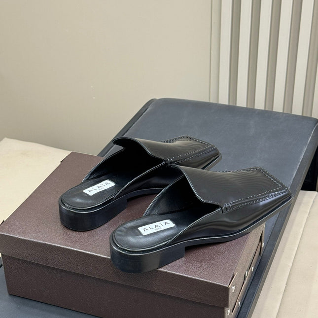 ALAIA 25S SQUARE LOAFER MULES IN BLACK GLOSSY CALFSKIN