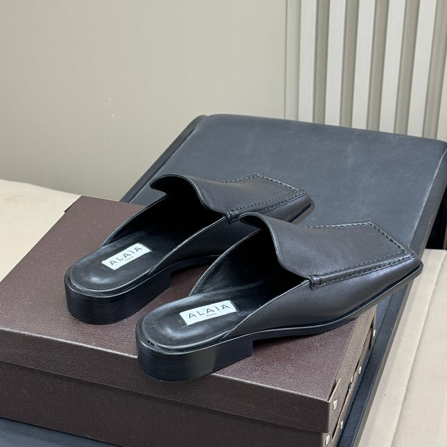 ALAIA 25S SQUARE LOAFER MULES IN BLACK CALFSKIN