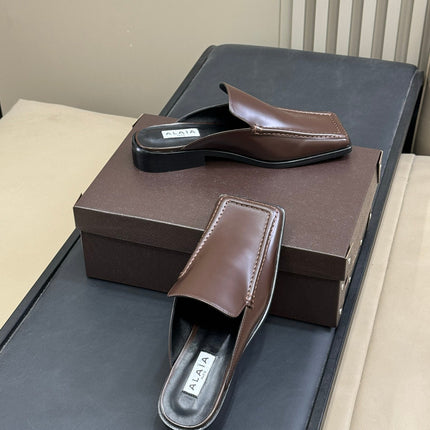 ALAIA 25S SQUARE LOAFER MULES IN BROWN GLOSSY CALFSKIN