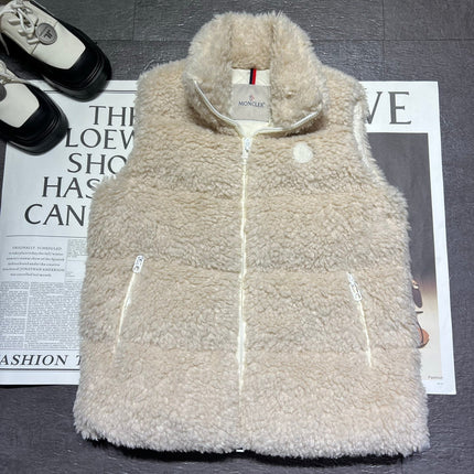 MONCLER 25S DOWN VEST 194