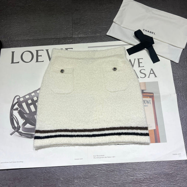 CHANEL 25S SKI COLLECTION SKIRT 436