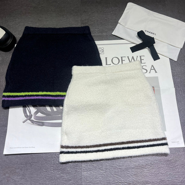 CHANEL 25S SKI COLLECTION SKIRT 436