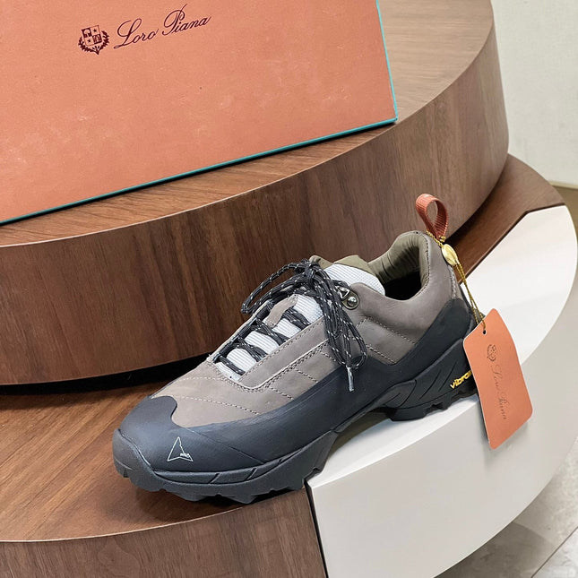 LP KATHARINA SNEAKER LIGHT GRAY AND CHARCOAL SUEDE