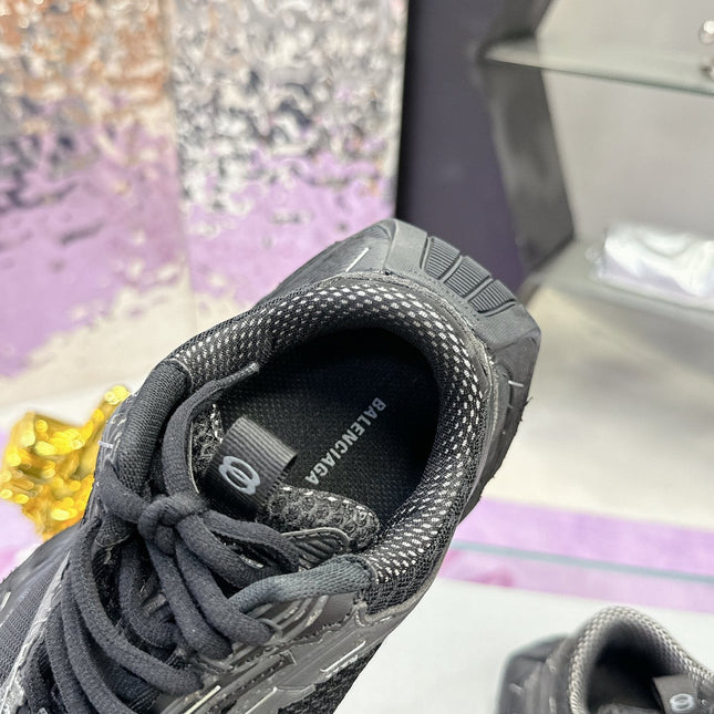 STAPLER SNEAKER IN BLACK MIX GRAY POLYURETHANE AND MESH