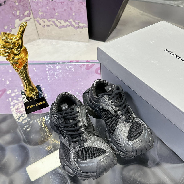 STAPLER SNEAKER IN BLACK MIX GRAY POLYURETHANE AND MESH