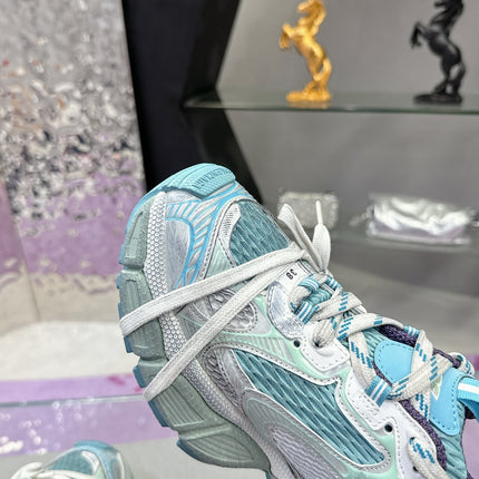 3XL SNEAKER IN LIGHT BLUE, WHITE AND PURPLE MESH AND POLYURETHANE