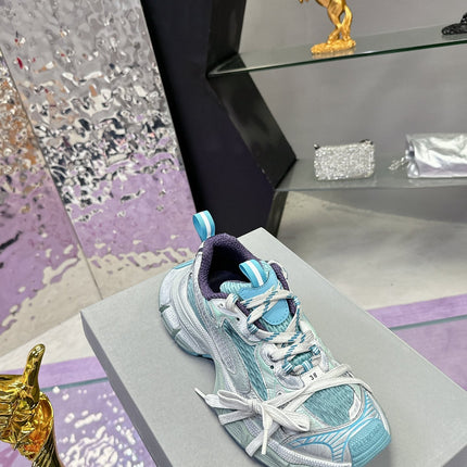 3XL SNEAKER IN LIGHT BLUE, WHITE AND PURPLE MESH AND POLYURETHANE