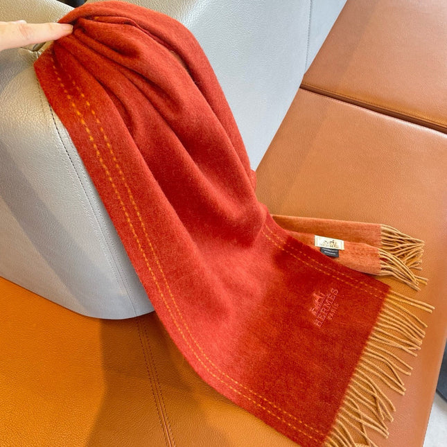 UNIE BRODEE GM MUFFLER IN SCARLET RED CASHMERE