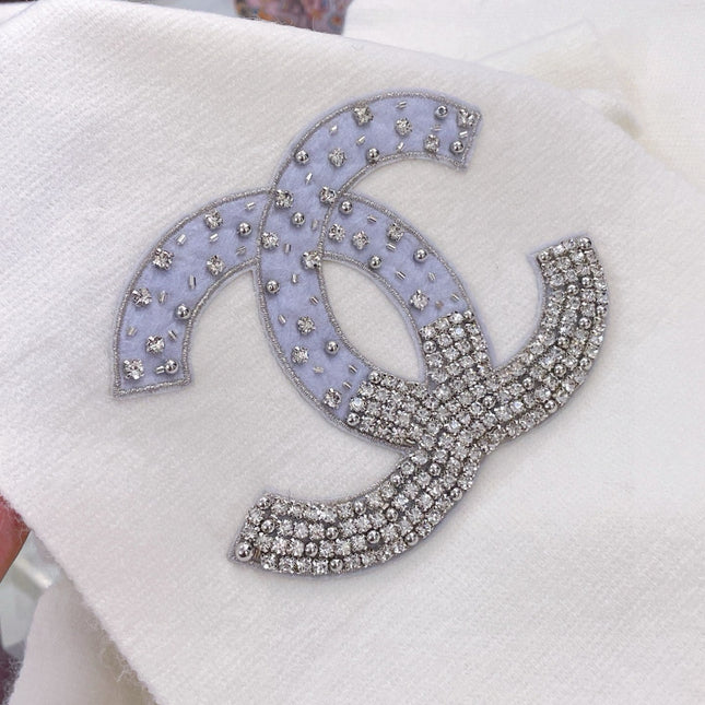 SCARF 180 CM IN WHITE CASHMERE WITH RHINSTONES 393227