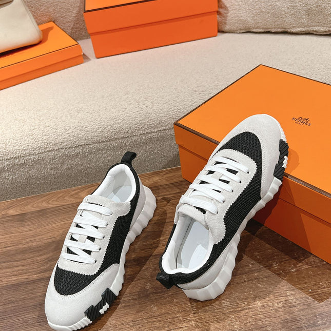 MAINLAND SNEAKER IN PALE GRAY SUEDE AND BLACK BREATHABLE MESH FABRIC