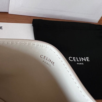CELINE 25S CARD HOLDER WITH TRIOMPHE LOGO 11 IN IVORY CALFSKIN