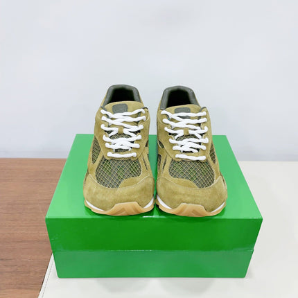 ORBIT SNEAKER IN OLIVE GREEN SUEDE AND TECHNICAL MESH