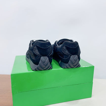 ORBIT SNEAKER IN BLACK SUEDE AND TECHNICAL MESH