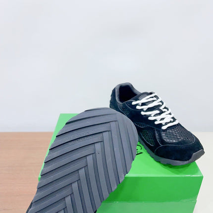 ORBIT SNEAKER IN BLACK SUEDE AND TECHNICAL MESH