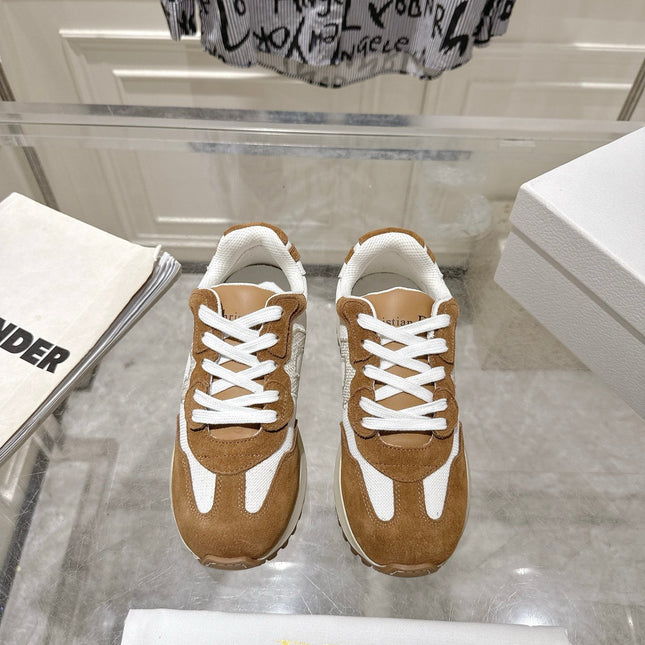 DIOR 25S C'EST DIOR SNEAKER IN WHITE HAZELNUT CALFSKIN AND SUEDE