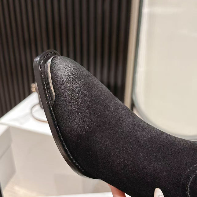 CELINE 25S CHELSEA BOOTS CLASSIC 45MM IN BLACK SUEDE