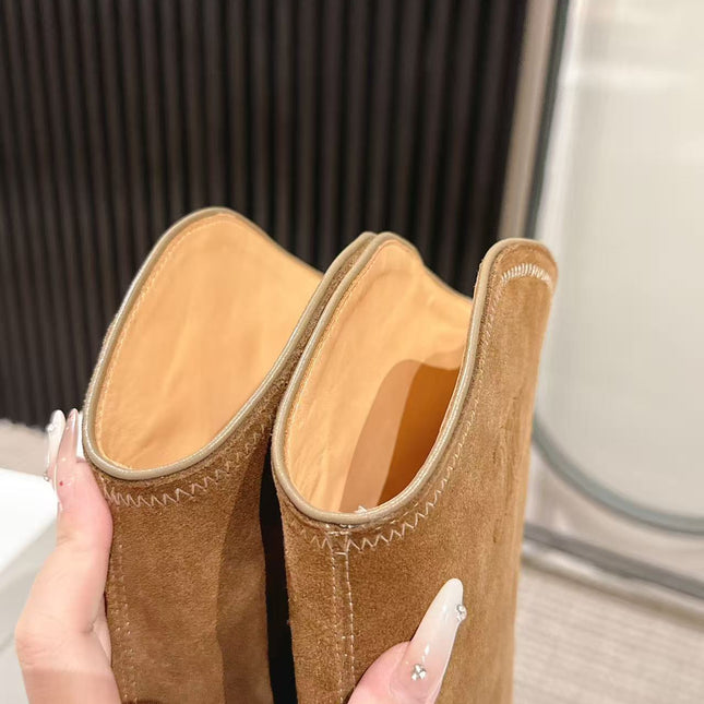 CELINE 25S HIGH BOOTS FOR FALL AND WINTER 45MM IN BROWN SUEDE