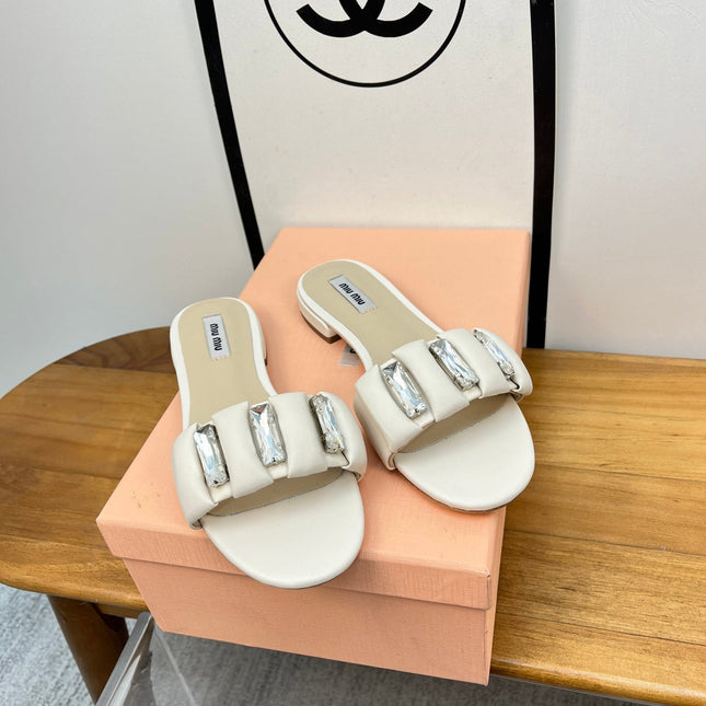 FLAT SLIDE IN WHITE CALFSKIN