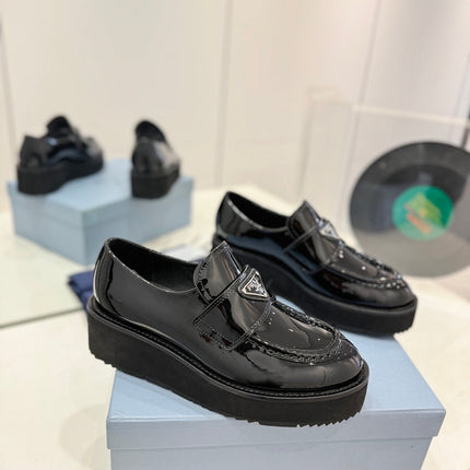 PRA BRUSHED LOAFERS GLOSSY BLACK LAMBSKIN