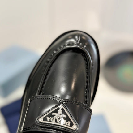 PRA BRUSHED LOAFERS BLACK LAMBSKIN