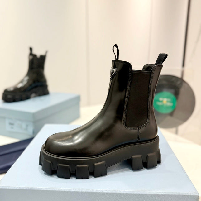 PRA MONOLITH BRUSHED LEATHER BOOTIES BLACK