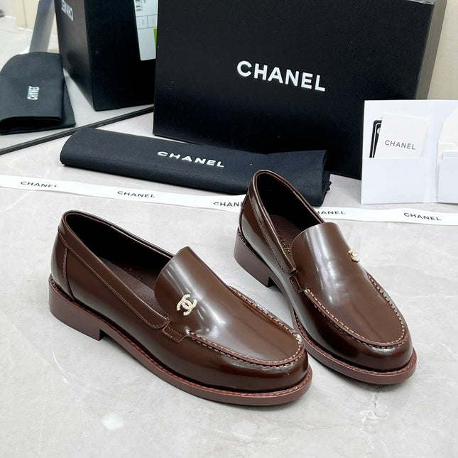 CC MOCCASINS IN BROWN CALFSKIN