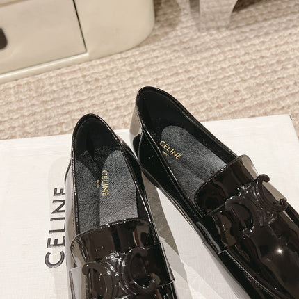 TRIOMPHE LOAFER IN BLACK PATENT CALFSKIN