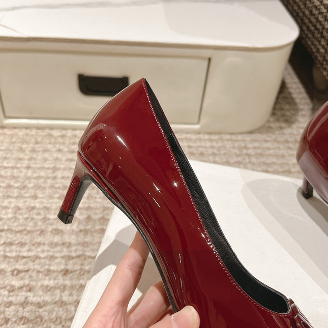 HIGH PUMP 5 CM IN RUBY RED PATENT CALFSKIN