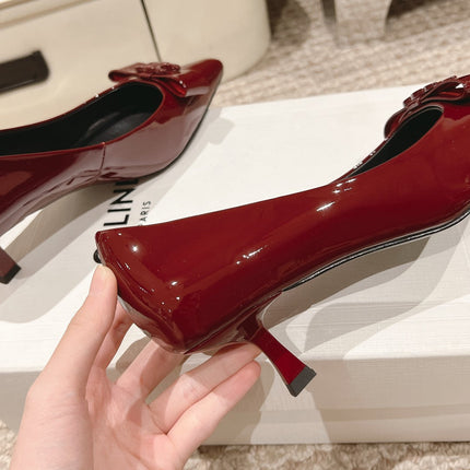TRIOMPHE HIGH PUMP 5 CM IN RUBY RED PATENT CALFSKIN