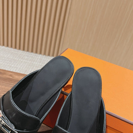 0Z Mule Fringed Black