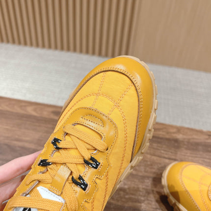 RUNNING SNEAKERS IN YELLOW LAMBSKIN AND FABRIC ANTI-SLIP RUBBER SOLE