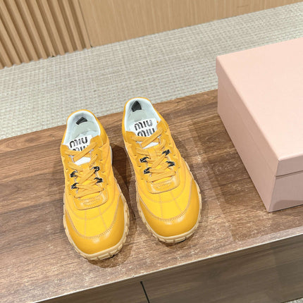 RUNNING SNEAKERS IN YELLOW LAMBSKIN AND FABRIC ANTI-SLIP RUBBER SOLE