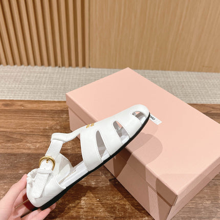 FISHERMAN BUCKLE SANDALS IN WHITE LAMBSKIN