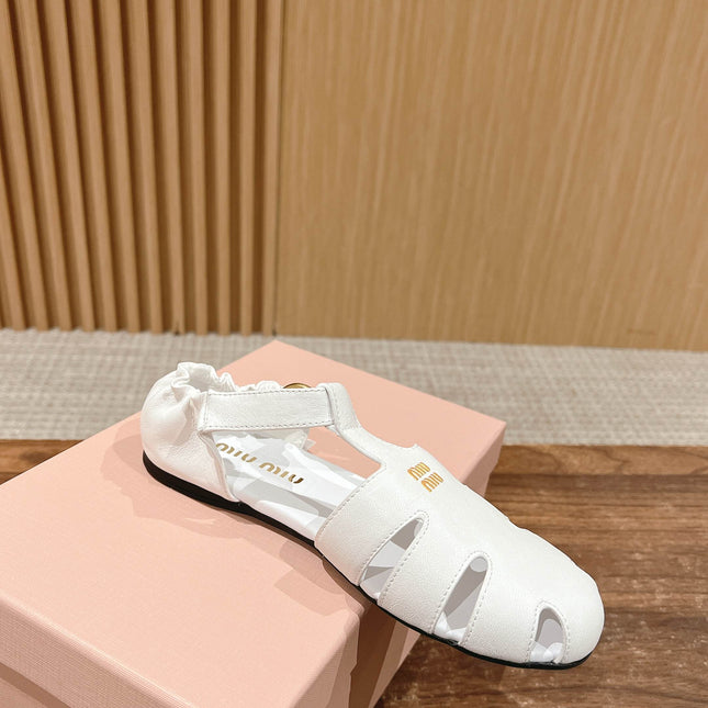 FISHERMAN BUCKLE SANDALS IN WHITE LAMBSKIN