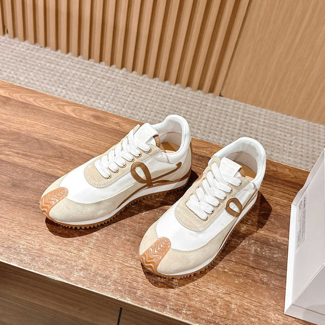 FLOW RUNNER SNEAKER IN BROWN SUEDE AND SHEEPSKIN