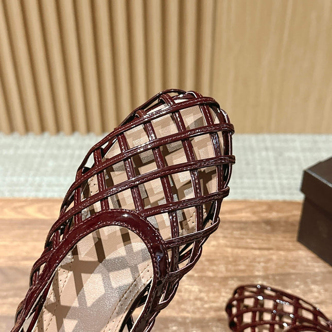 ALAIA MESH BALLET FLATS 25S IN DARK RED LAMBSKIN