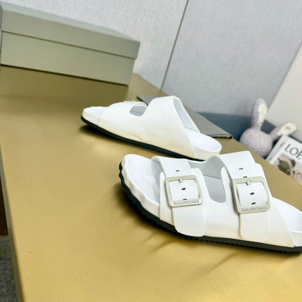 BIRKENSTOCK SLIPPERS IN WHITE CALFSKIN