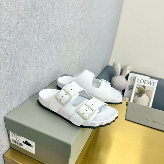 BIRKENSTOCK SLIPPERS IN WHITE CALFSKIN